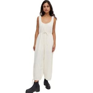 Nwt Urban outfitters Palmer‎ Jumpsuit
